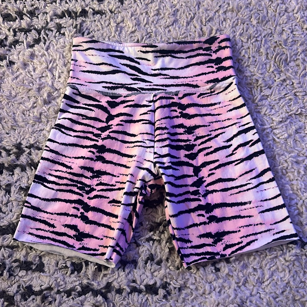 Forever 21 Bike Shorts Size Small